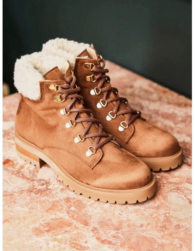 Pollux Vegan Suede & Vegan Fur Boots | Hazelnut sur le site 