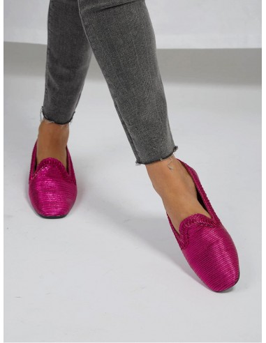 NY Metallic Vegan Loafers | Fuchsia s'inspire de l'anatomie humaine