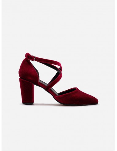 Sina Vegan Velvet Strappy Heels | Burgundy s'inspire de l'anatomie humaine