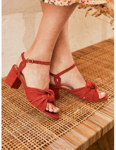 Marquise Vegan Suede Heels | Coral d'Europe débarque