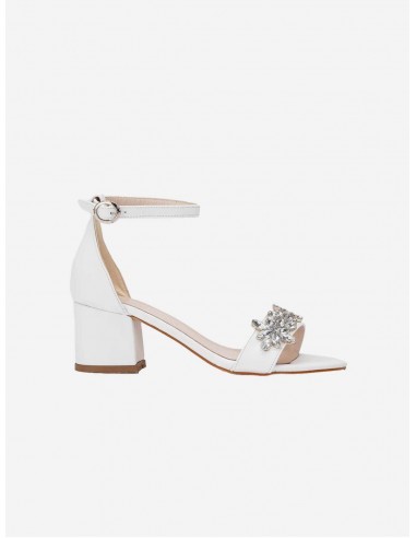 Adeline Vegan Leather Rhinestone Wedding Shoes | White sur le site 