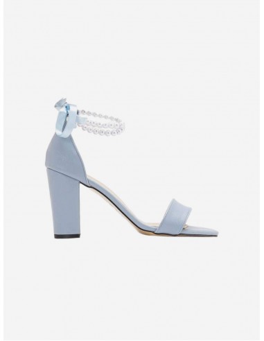 Melissa Vegan Leather & Pearl Wedding Sandals | Baby Blue en linge